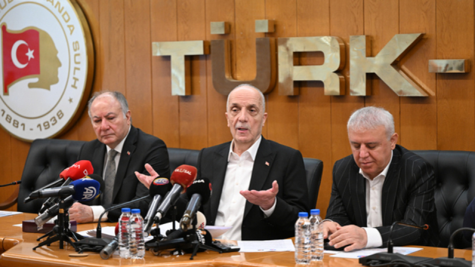 Türk-İş'ten siyasi partilere "en düşük emekli aylığı" mektubu | Son dakika ekonomi haberleri