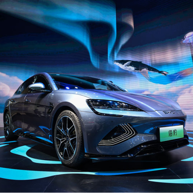 Kanada, Çin'den ithal elektrikli araçlara ek gümrük vergisini kaldıracak