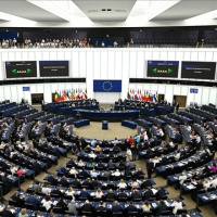 Avrupa Parlamentosu'ndan Trump'a yanıt gecikmedi