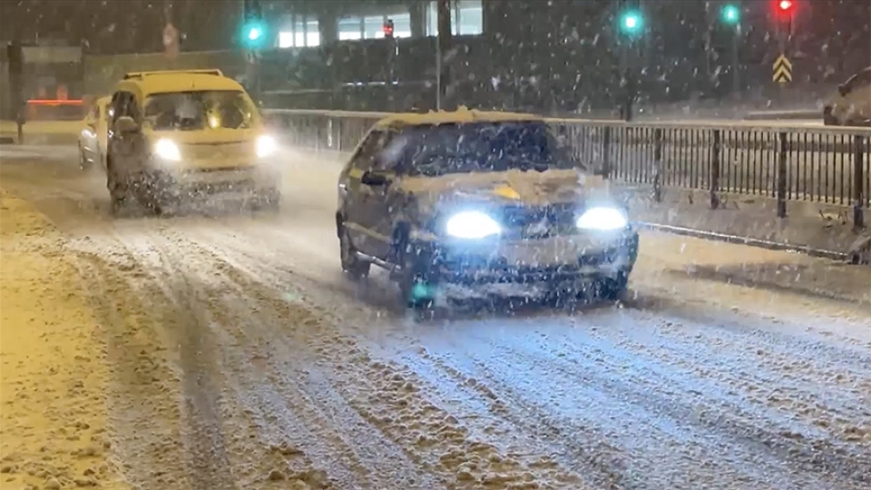 İstanbul'da trafiğe kar yağışı düzenlemesi
