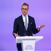 Finlandiya lideri Stubb: Davos'ta Grönland Ukrayna'yı gölgelemesin