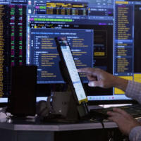 Turmp'ın Grönland vergi tehditleri hisse senetlerini düşürdü