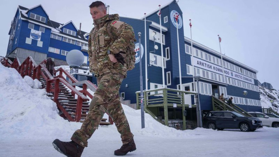 Fransa Grönland'da NATO tatbikatı istiyor