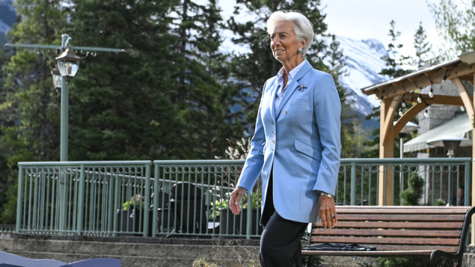 Lagarde, ABD Ticaret Bakanı'nın katıldığı Davos'taki yemeği terk etti