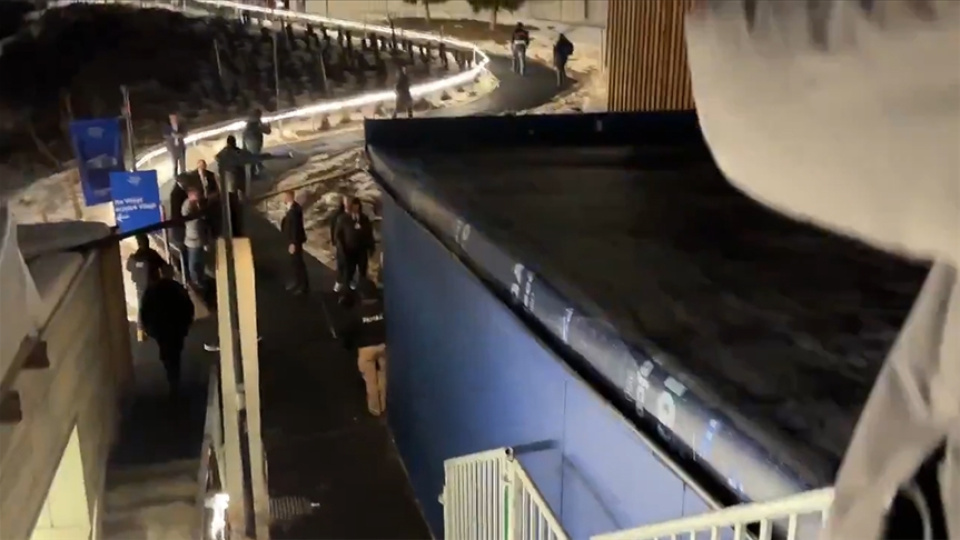 Davos zirvesinin yapıldığı alan yangın nedeniyle tahliye edildi