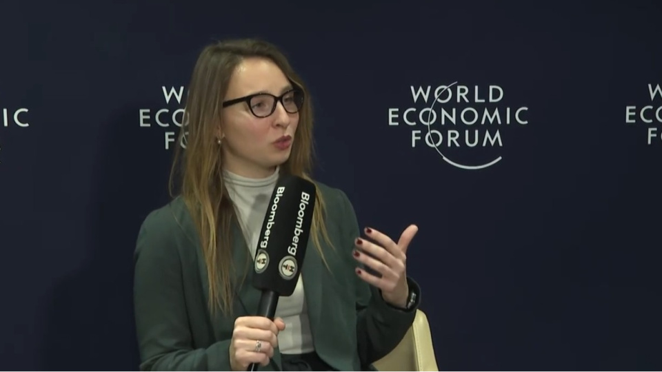 WEF Yapay Zeka Başkanı Basso: Yapay zeka altyapı yatırımlarına 600 milyar dolar harcandı