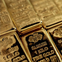 Altın 5 bin dolar üzerindeki seyrini sürdürüyor