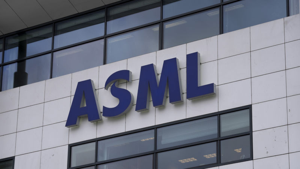 ASML'den rekor siparişler ve geri alım hamlesi