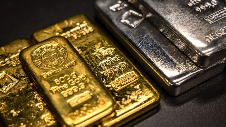 Altın ve gümüşte sert düşüş