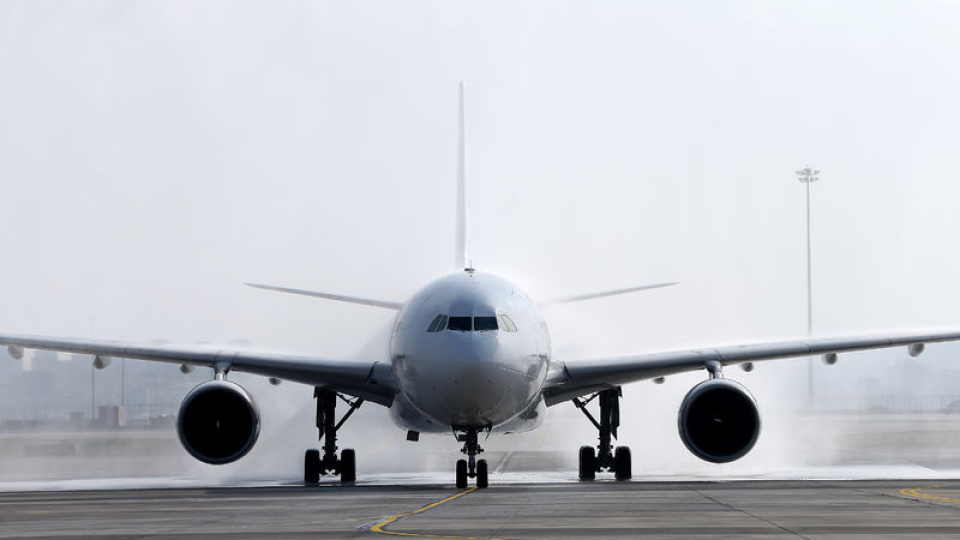 Trump, Kanada menşeli tüm uçakların ABD sertifikasını iptal etti