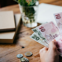 Türk-İş: Gıda fiyatları Ocak'ta yıllık yüzde 39,79 arttı