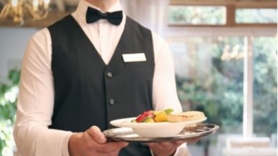 "Bahşiş kararı fiyatlara yüzde 10 ile 20 arasında yansıyabilir"