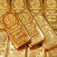 UBS'ten altın için yukarı yönlü tahmin