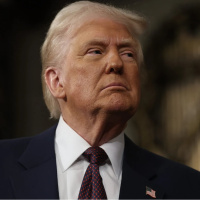 Trump: Müzakereler başarısız olursa bölgeye ikinci uçak gemisini gönderebiliriz