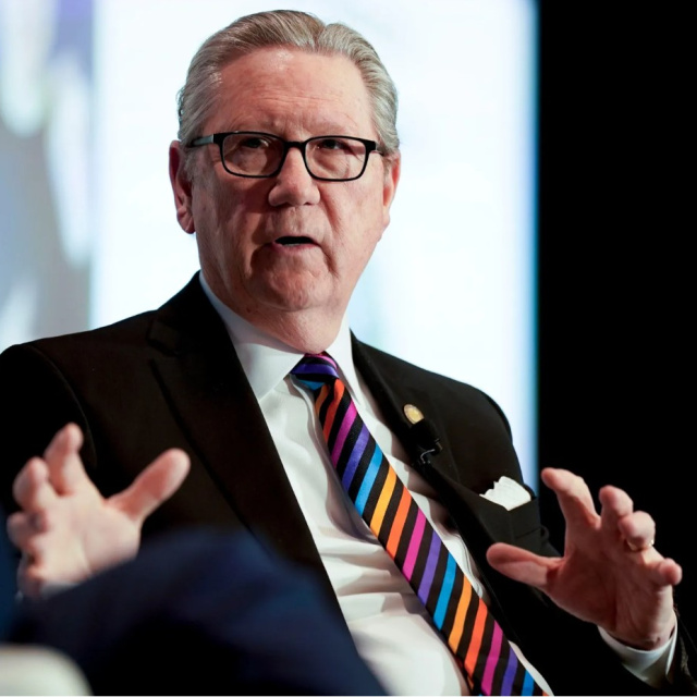 Kansas City Fed Başkanı'ndan faiz indirimi uyarısı