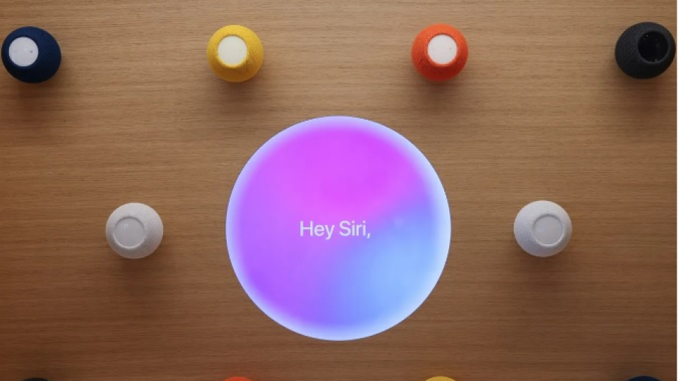 Apple yeni Siri'yi gecikmeli olarak piyasaya sürec…