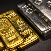 Altın ve gümüş fiyatlarında sert düşüş yaşandı