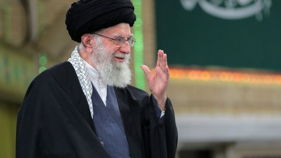 İran lideri Hamaney'den ulusal birlik çağrısı