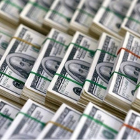 Cari dengede açık sekiz ayın zirvesinde