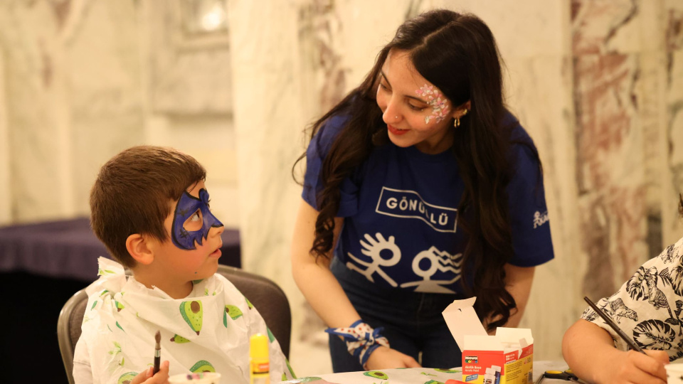 KAÇUV, #sarıyıfarket diyerek çocukluk çağı kanserlerine dikkat çekiyor