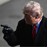 Trump: İran'la anlaşamazsak Orta Doğu'ya ikinci uçak gemisini göndereceğim