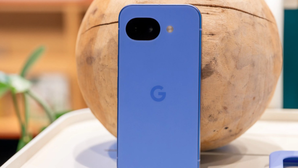 Google, iPhone tanıtımından önce Pixel 10a'yı piyasaya sürdü