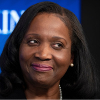 Fed Guvernörü Cook yapay zekanın istihdama etkilerini değerlendirdi