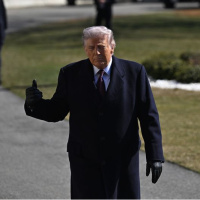 Trump: İran ile görüşmelerden memnun değilim