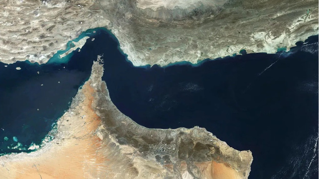 Hürmüz Boğazı'nda alarm: Güvenlik riski en üst seviyede