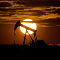 Irak en büyük sahalarından birinde petrol üretimini durdurdu