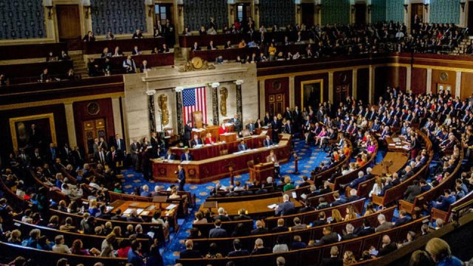 ABD Senatosu, Trump'ın İran'a yönelik saldırıları konusunda "savaş yetkileri" tasarısını reddetti