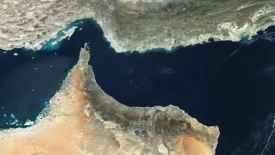 Hürmüz Boğazı’nda deniz trafiği durma noktasında