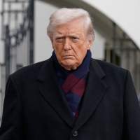 Trump: Hürmüz'de mayın varsa kaldırın, yoksa sonuçları ağır olur