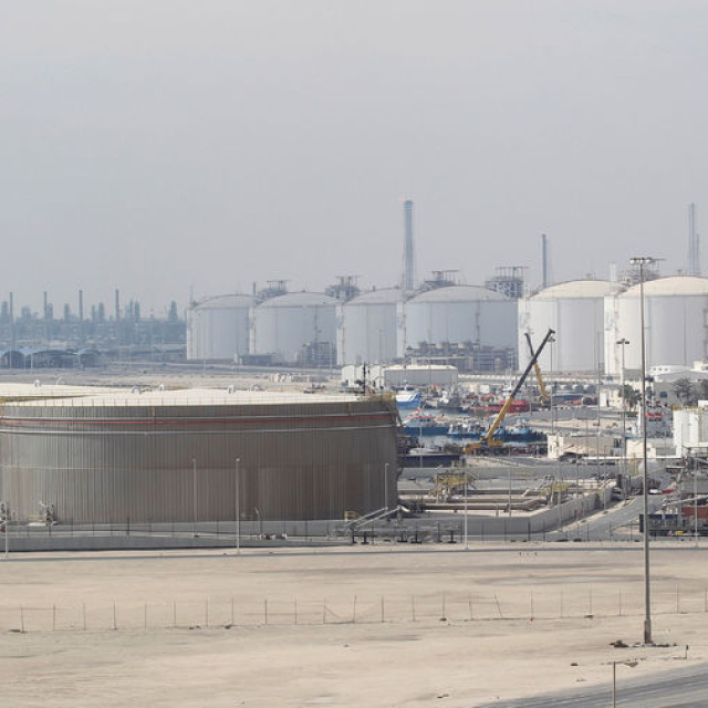 Katar'daki dünyanın en büyük LNG tesisi vuruldu, hasar büyük