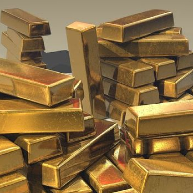 Altında kan kaybı sürüyor