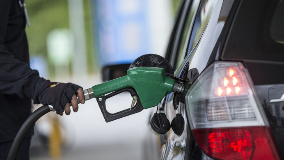 Akaryakıtta çifte zam