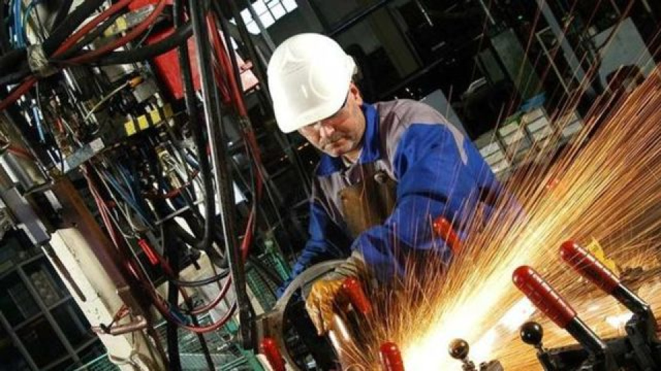 Reel sektör güveni Mart'ta geriledi