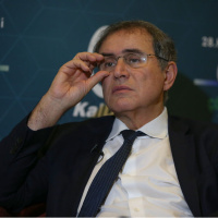 Roubini'den Orta Doğu'daki savaşa ilişkin kehanetler