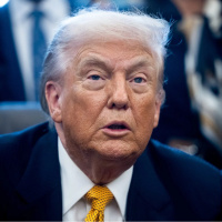 Trump: Hürmüz Boğazı'nı kullanan ülkeler gidip açsın