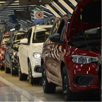 Savaş otomotiv satışlarını da vurdu