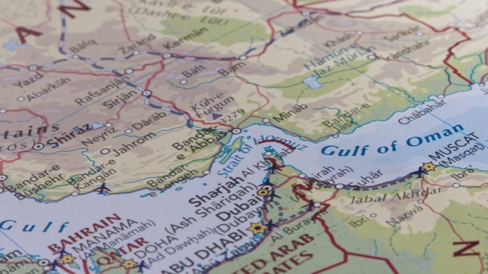 LNG Tankerler Hürmüz'den Katar'a转向卡塔尔：Hürmüz海峡的LNG运输中断