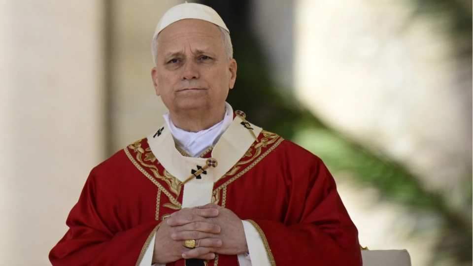 Papa'dan Trump'a tepki