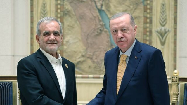 Erdoğan ile Pezeşkiyan ateşkesi görüştü