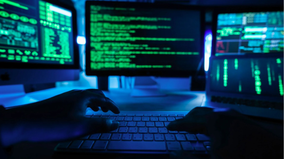 Bir hacker, İngiliz enerji şirketinden 700 bin sterlin çaldı