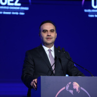 Bakan Kacır: Askeri İHA pazarının üçte ikisi Türk firmalarının elinde