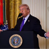 Trump: En büyük petrol tankerleri ABD'ye doğru yola çıktı