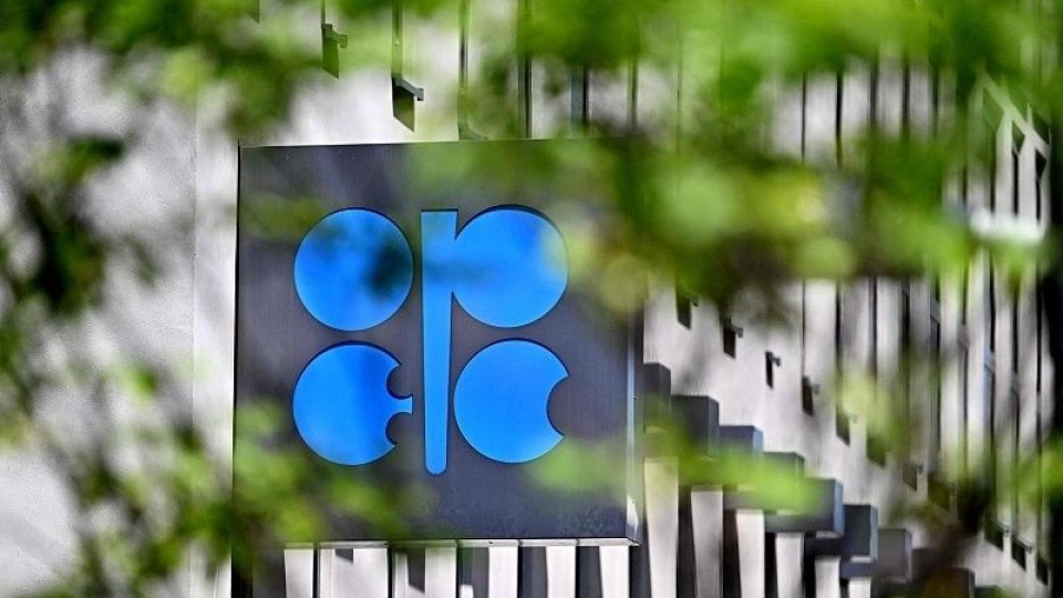 Savaşın etkisiyle OPEC'in petrol üretiminde tarihi düşüş