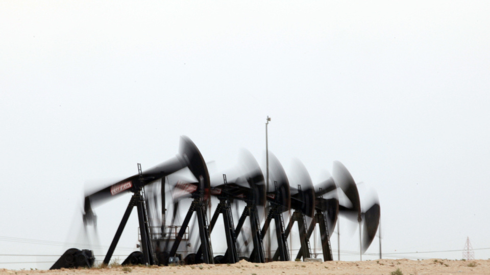 Petrolde yön aşağı: Washington–Tahran arasında görüşme sinyali