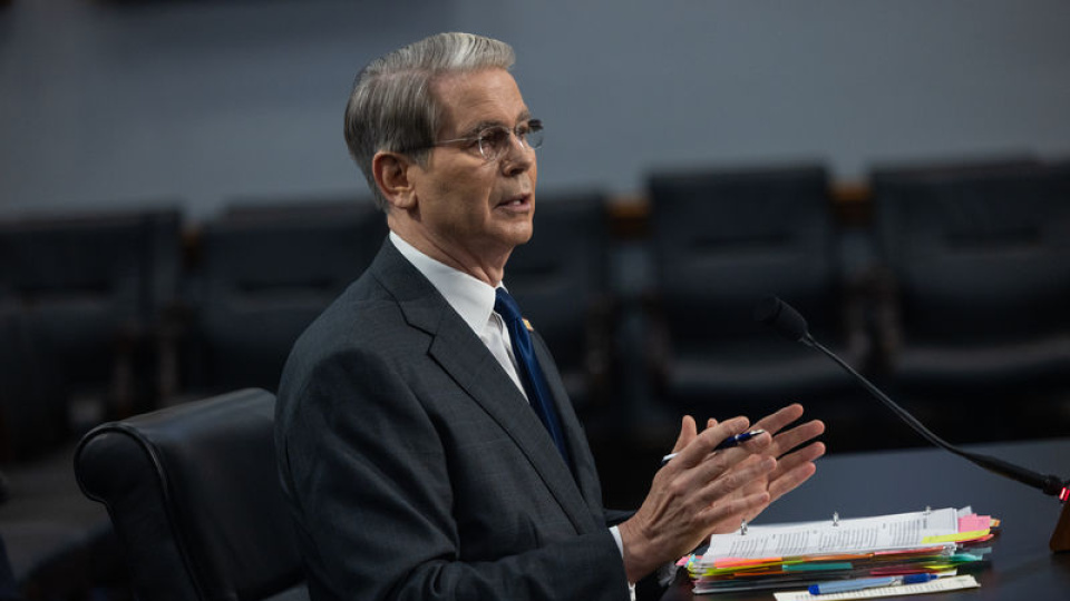 Bessent: Fed faiz için “bekle-gör” yaklaşımını sürdürmeli