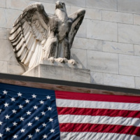 Fed bono alımlarını beklentiden hızlı yavaşlatıyor